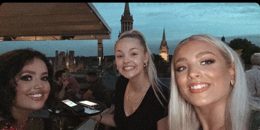 Olivia Barnett-Legh tweet media