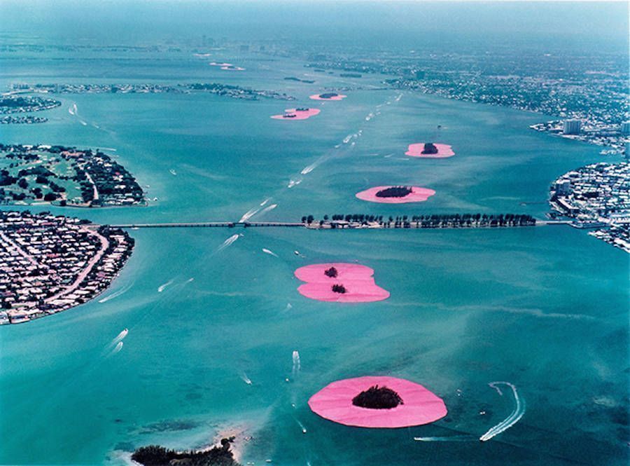 fubiz's tweet image. Sublime Pink Islands Installation in Miami bit.ly/1REaH79
