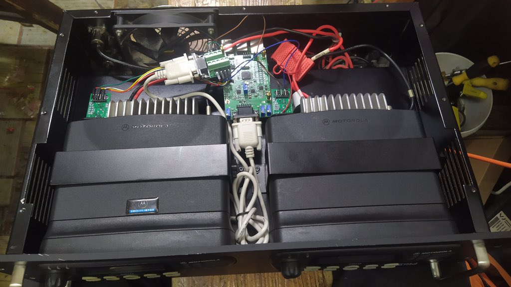 Winters_CN's tweet photo. GM338 MMDVM repeater,
#CDM1250
#CDM1550
#CDM750 https://t.co/thbK02E1lF