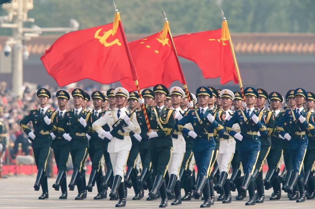 📢 🇨🇳 Hoy, el 1 de agosto, celebramos el 93º Aniversario del Ejército Popular de Liberación de China. ¡Felicitaciones a la valiente, gloriosa y heróica Fuerza de Paz! #SiempreAdelante 🇨🇳