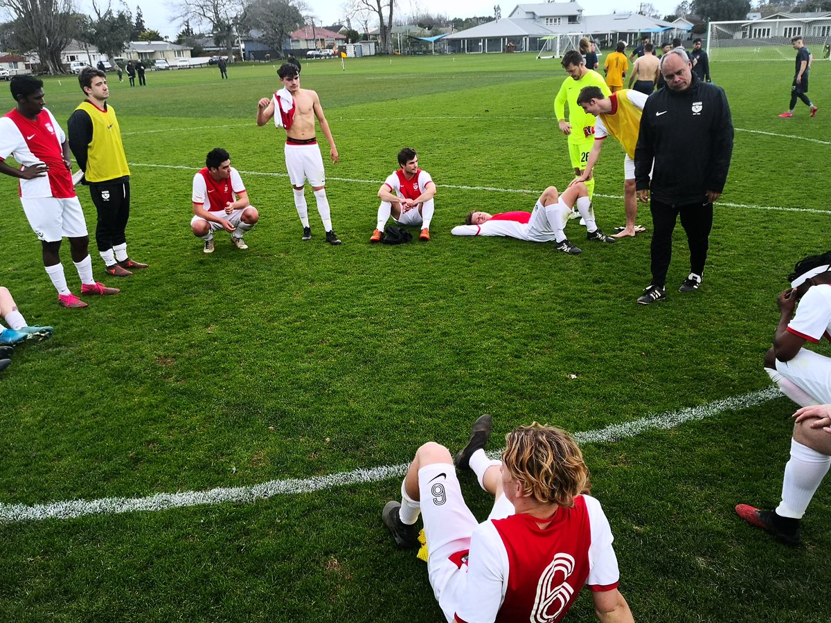 Fulltime |  <a href="/ClaudelandsAFC/">Claudelands Rovers</a> 3 🆚 3 <a href="/FenciblesUtdAFC/">Fencibles United AFC</a>
(HT: 2-1 )
⚽ Kirsten, ⚽ Webster (Pen), ⚽ Christianson-Rose 

📛 #GoRovers #CLRvsFEN @LottoNRFL 📛