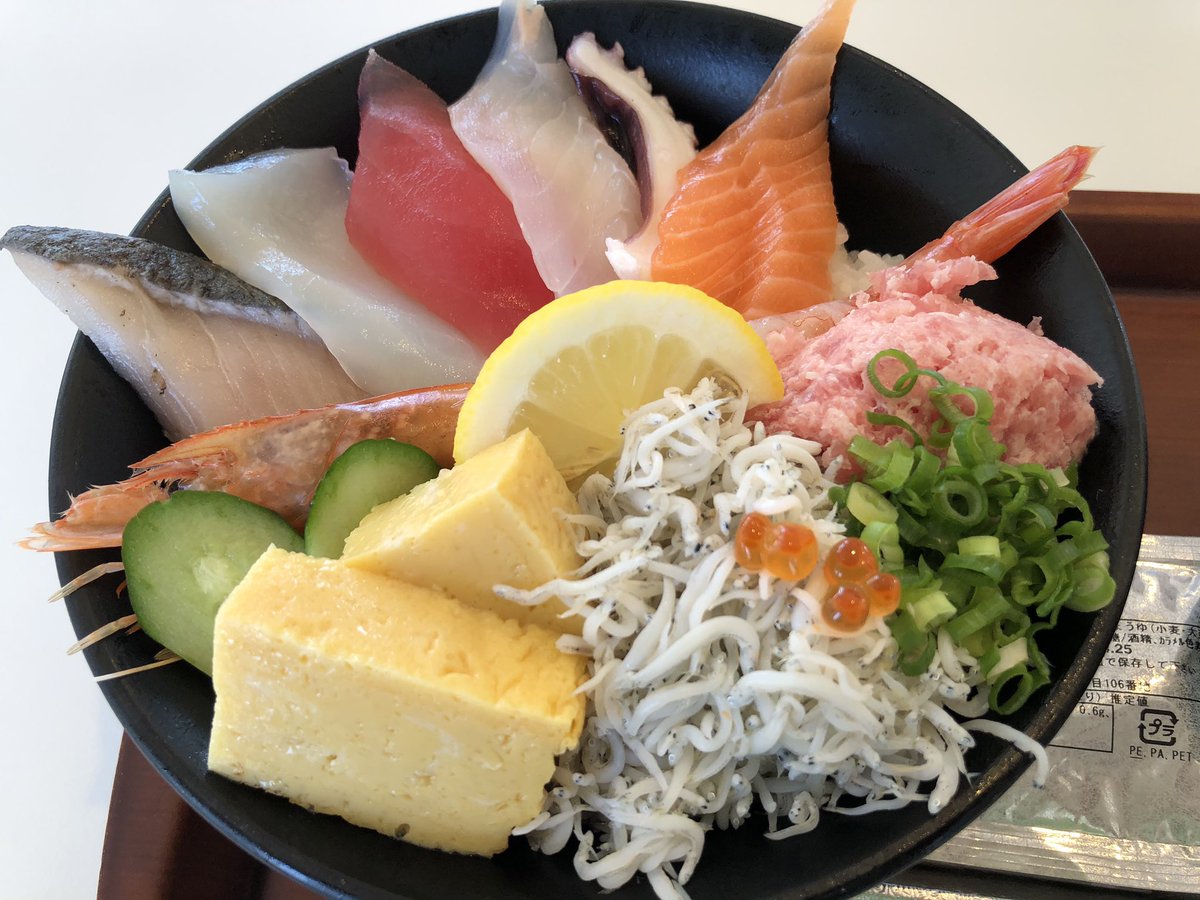 よっち 本日のランチ 愛知県大府市 魚太郎 市場食堂 魚屋の海鮮丼 ごちそうさまでした 人 よっちのランチ 魚太郎 市場食堂 魚屋の海鮮丼