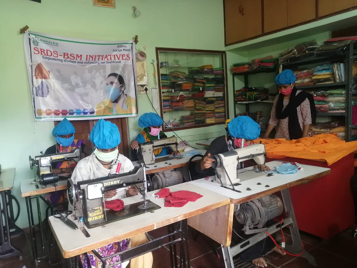 Welcome Aboard, Female artisans associated with #SRDS, Hubbali making SHG-95 masks! Comfort + Protection + Women Empowerment = #BillionSocialMasks @SEWAFed @SELCOFoundation #Abhihaaara @UNDP @gchallenges @gatesfoundation @DeepanwitaC @WHO @MinistryWCD @DrManishDiwan #mask4all