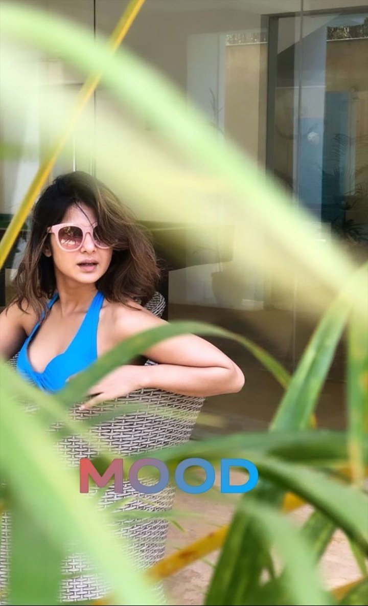 Day 1 - In sunglasses   #jenniferwinget