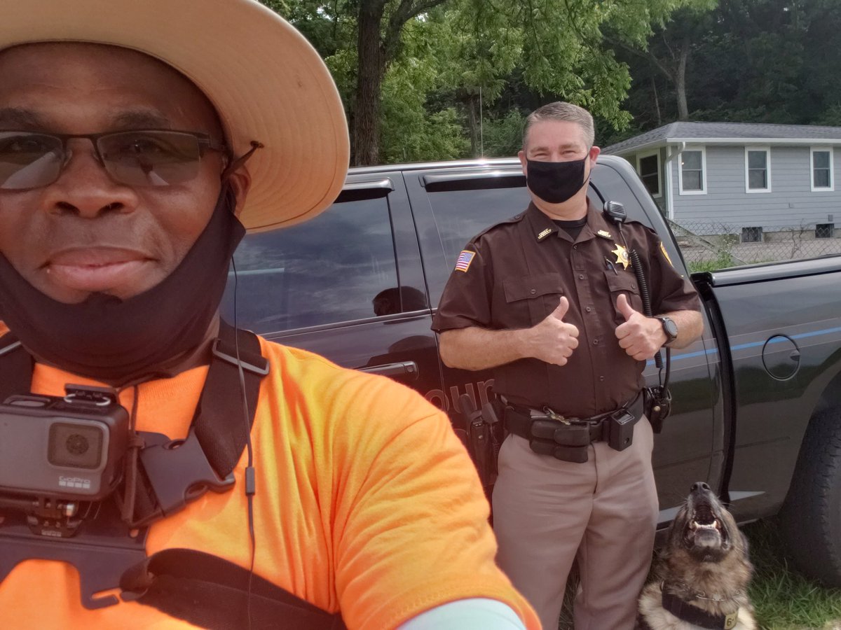 SrSwapsy's tweet photo. @HeronChe @co_rapunzel4 
DAY TWENTY NINE 15.31 MILES SUPPORTED BY MT CARROLL SHERIFF'S. https://t.co/vEqh2T2nGL