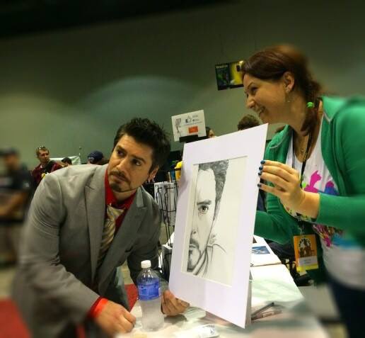 mARTa_WIT_art's tweet photo. Happy Fanart Friday! @RobertDowneyJr Here’s a throwback to my first con! Missing all the fans. https://t.co/tf59RSEprk