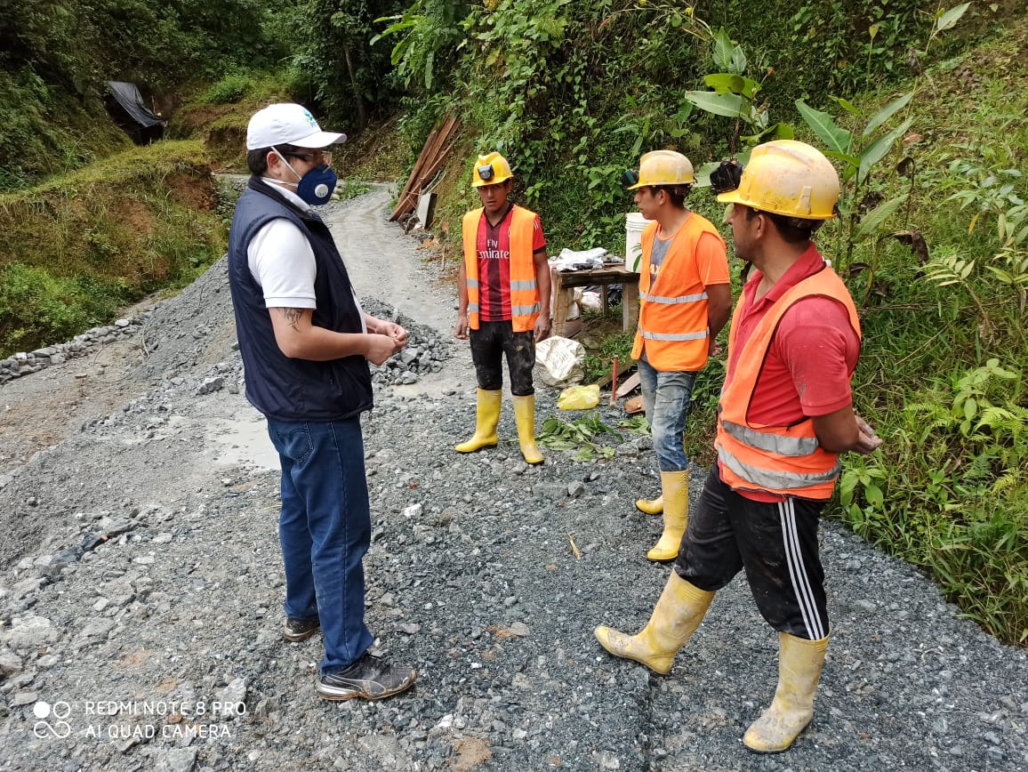 MinTrabajoEc's tweet photo. #MDTLoja | Realizamos #InspeccionesLaboralesEc en #Chinchipe y #Palanda, a fin de verificar el cumplimiento de la normativa legal, para la erradicación del trabajo infantil en el sector minero.

#EcuadorSinTrabajoInfantil https://t.co/2QxXfyuaho