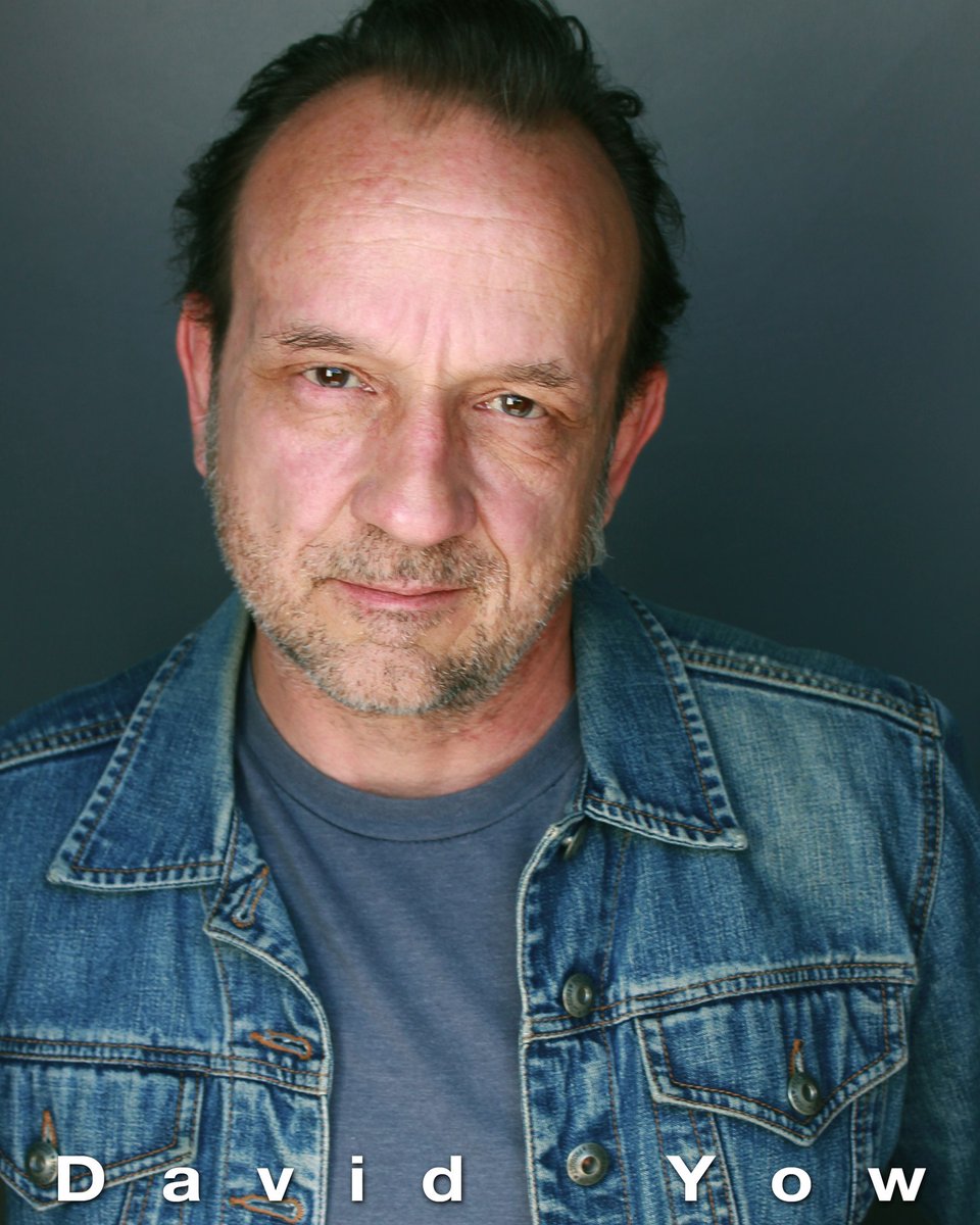 MAGNETMagazine's tweet photo. Happy 60th birthday #DavidYow (@thejesuslizard, #ScratchAcid). Queen for a day. And nice "Head" "Shot," you old "Goat." Read @Yow_David's #MAGNETMemoir: https://t.co/HnjEGtEQ0g https://t.co/HmMTV56B9z