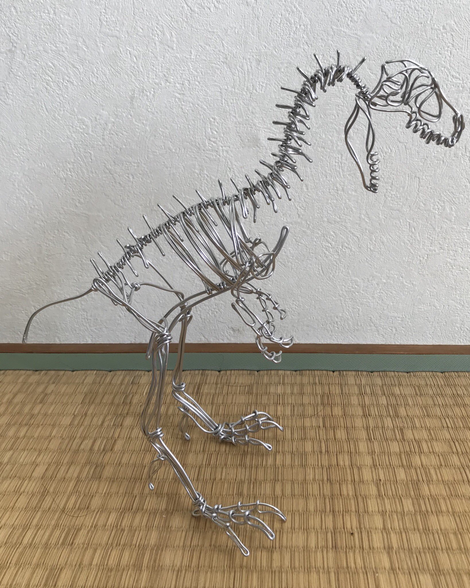 ワイヤーアート 恐竜 立体CDラック ワイヤーアート ティラノザウルス