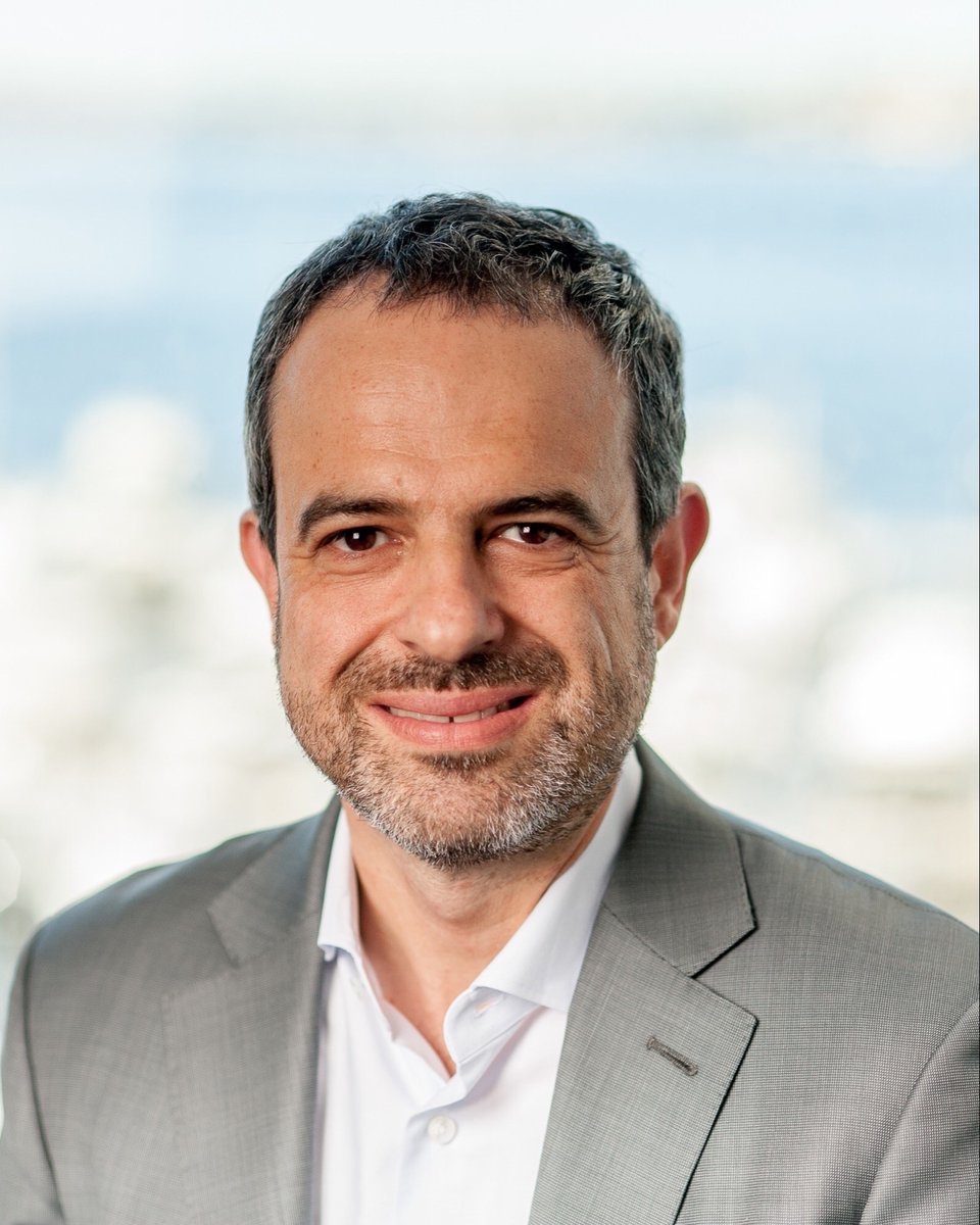 ama_media's tweet photo. Dr Omar Khorshid is the new Federal President of the Australian Medical Association #AMANatCon #auspol https://t.co/2ji7CLbutL