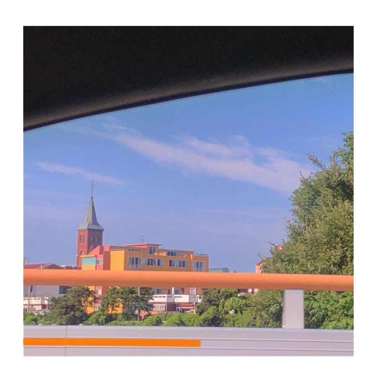 WellingxChloe's tweet photo. Knock Knock💥
       𝘈𝘶𝘨𝘶𝘴𝘵 𝘞𝘪𝘴𝘩✨
ขึ้นเดือนใหม่แล้ว อยากขอให้ทุกคนเจอสิ่งใหม่ๆในทางที่ดีขึ้น พบเจอผู้คนใหม่ๆ เรื่องราวใหม่ๆที่สร้างรอยยิ้ม และความสุขใจให้ทุกคน พบเจอความรักที่ดี สุขภาพที่ดี และมีชีวิตที่ดีขึ้นนะคะ

โพสนี้ให้ทุกคนที่เห็นเลยค่ะ https://t.co/kXW40xCVZF