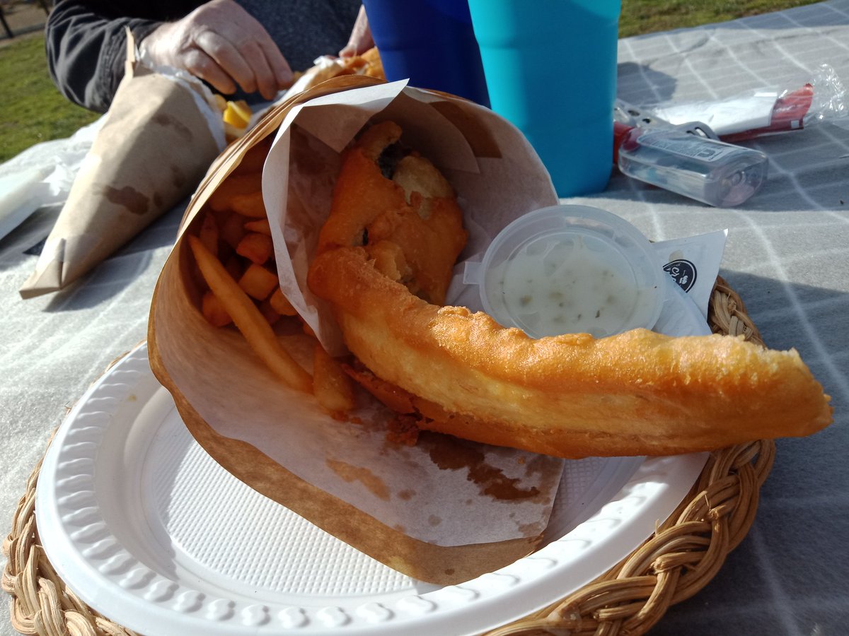 CountessAu's tweet photo. Fish and chips at #Triabunna on a glorious winter day. Why would anyone want to come to #Tasmania @marshall_steven ? https://t.co/2COBc1F5n7