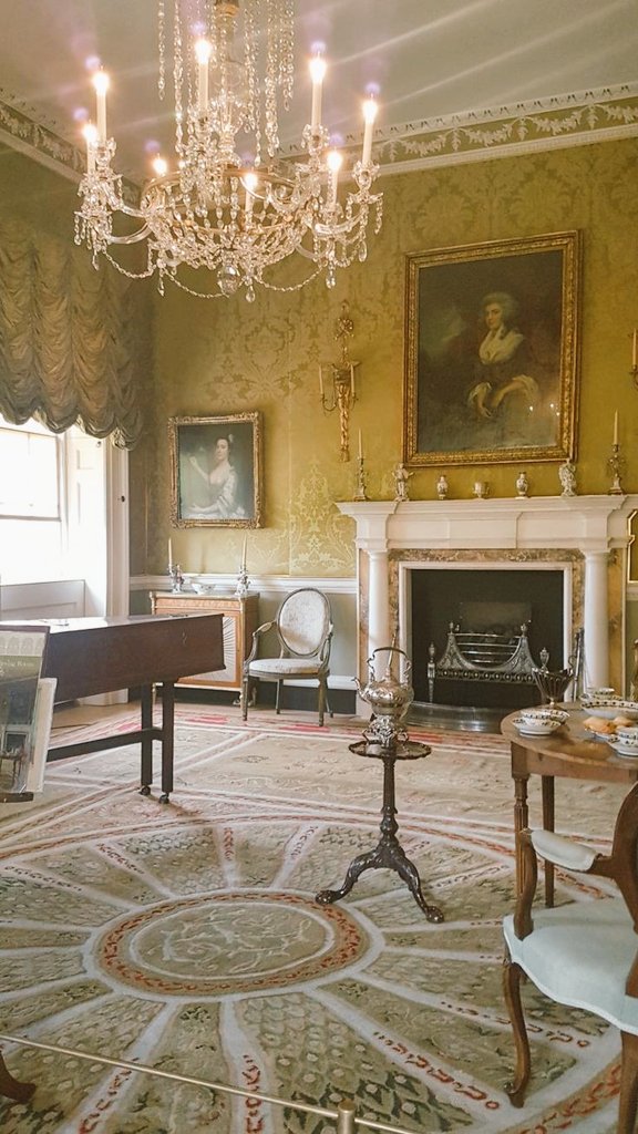imsteven_rogers's tweet photo. #regencyrp #regencysl

y/c has some mishap on the way to the ton where they were going to debut. lord rogers helps you out &amp; you two have instant chemistry. however when he realises where you were headed, he misunderstands it was some scheme to get into his house. https://t.co/JROfskhRwB