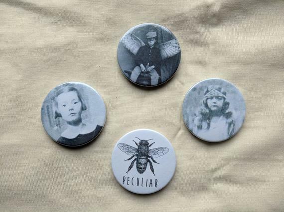 MorbitoriumUK's tweet photo. A set of 4 very peculiar magnets based on the Ransom Riggs "Peculiar Children" trilogy of books https://t.co/D0luIEOtwc

#RansomRiggs #MissPeregrine #PeculiarChildren #HollowCity #LibraryOfSouls #Magnet https://t.co/zjcEIKGOvr
