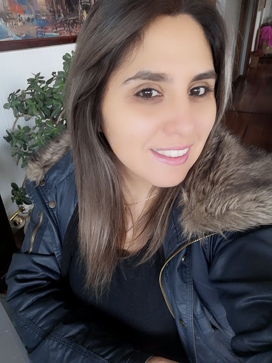 natiiaraneda's tweet photo. Uffff amo los viernes!! 🥰🥂🔥🎶🎶. Feliz fin de semana amigos!!!

#viernes #QuieroMi100xCientoAhora #adiosafpmodelo #AdiosJulio #BienvenidoAgosto ❤️♥️❤️ https://t.co/Lkhw9zLnAB