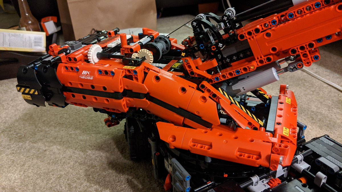 unclefuzz's tweet image. Bag 12 of 13 #shell #stickers #poorlighting