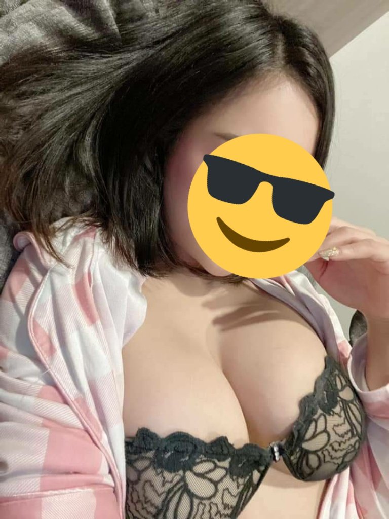 Mm23ze's tweet photo. ‼ไม่ต้องโอนมัดจำก่อน‼
⁉️ฟรีห้อง+ถุง⁉️
❎สนใจ..แอดไลน์ ❎
❎🆔️Miso-24✳

❌ขออนุญาติไม่รับเมาและของทำ❌

#รับงานสกลนคร #ไซด์ไลน์สกลนคร #นักศึกษารับงานสกลนคร
#ขายตัวสกลนคร #สาวSLสกลนคร
#หาสาวรับงานสกลนคร https://t.co/mdAHTTa97g