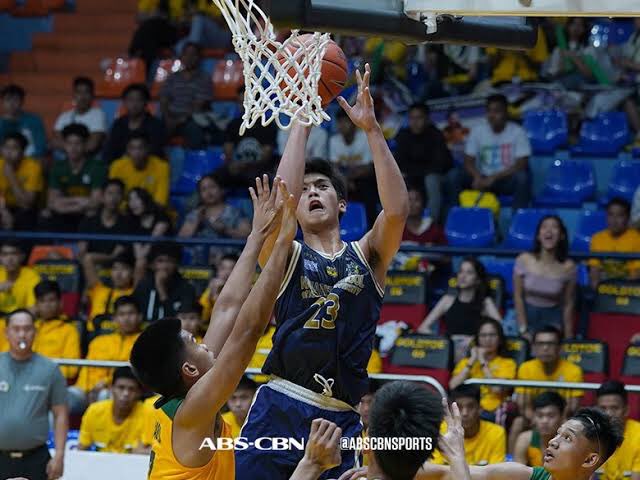 riegogogo's tweet photo. UP will, indeed, have a modern big man in its hands as 6-foot-8 Carl Tamayo will be a Fighting Maroon beginning #UAAPSeason83. https://t.co/oNkmyCNACb