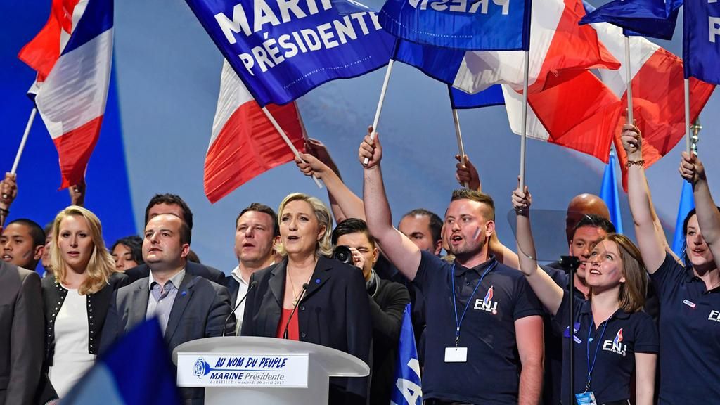 krisspnet's tweet photo. From its origins, national identity brought hate against others in debates, while the idea of citizenship tried to be neutral to people. Here is a very interesting article on the roots of modern hate speech in France/Europe. https://t.co/Xt1d8SoHx3
#StopHatespeech #StopFakeNews https://t.co/TO3cRZu5Al