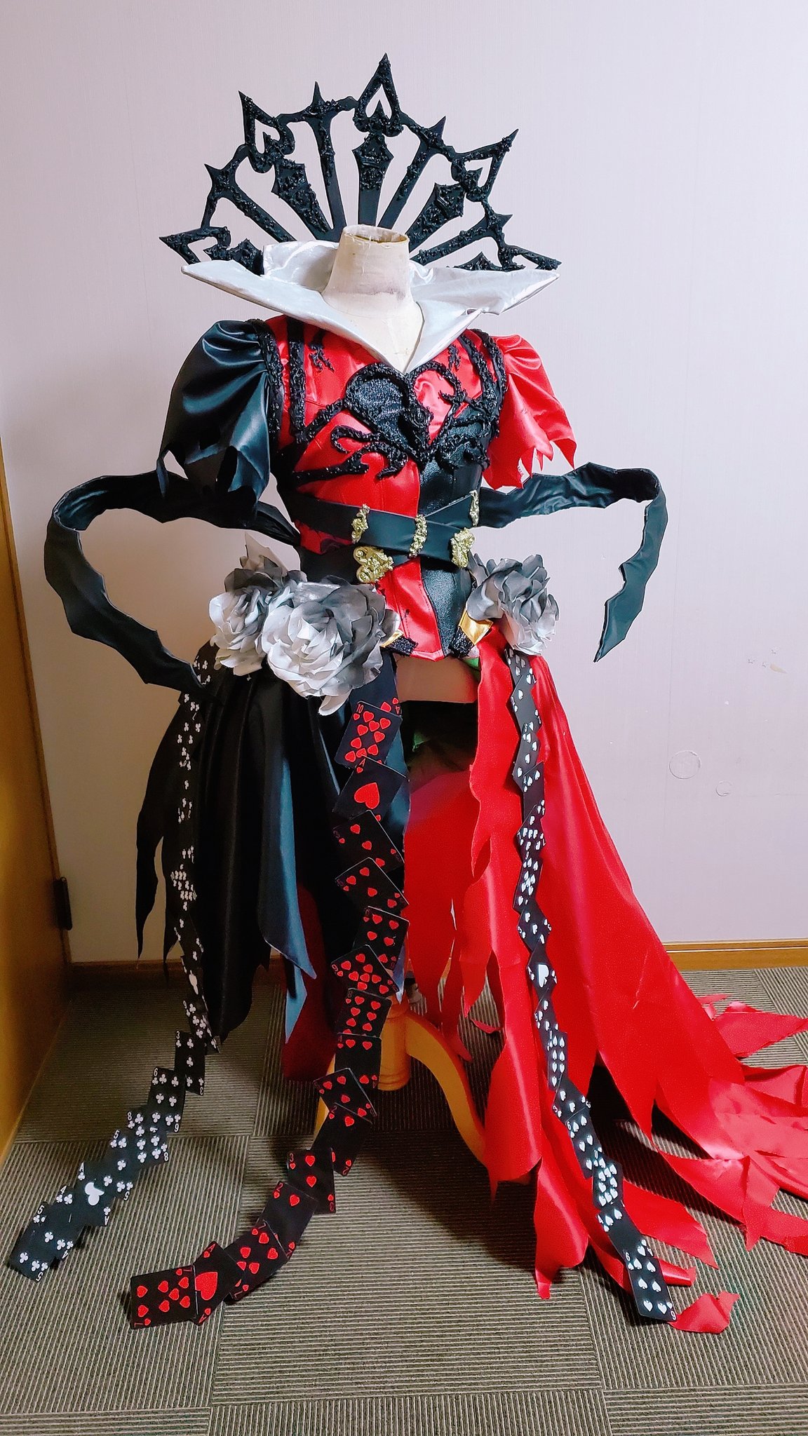 リドル ローズハート オーバーブロット コスプレ衣装 ツイステ リドル