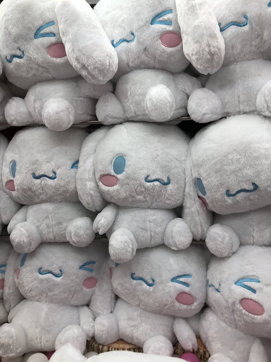 タイトーステーション 大須店 Auf Twitter プライズ シナモンのぬいぐるみか大量発生中 しかもどのぬいぐるみも大きいのです それぞれに個性的な装いになってます 耳が星空だったりウインクしていたり水兵さんの帽子だったり とっても可愛いです O ﾟ ﾟ