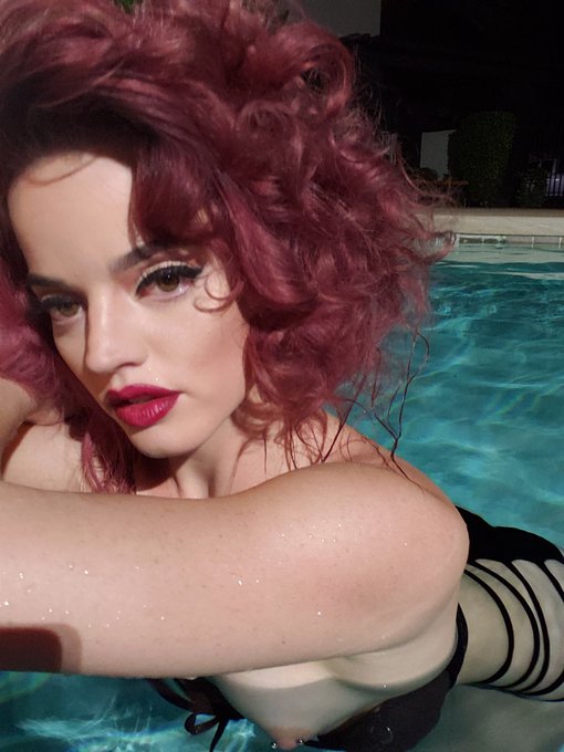 Please join my YouTube channel.  It helps encourage me to make videos....💋  https://t.co/5FzRKYbEAF https://t<a href="/tag/youtube"class="tags"><span>#youtube</span></a><a href="/tag/subscribe"class="tags"><span>#subscribe</span></a><a href="/tag/catchmeifyoucan"class="tags"><span>#catchmeifyoucan</span></a><a href="/tag/camgirlz"class="tags"><span>#camgirlz</span></a>