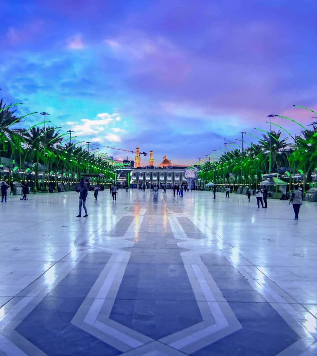SyedAlihayder7's tweet photo. Holy City of Karbala, May we all visit this
piece of heaven soon. InshaAllah! 💜✨ 
#Karbala #YaHussain https://t.co/0DkFU9UBWl