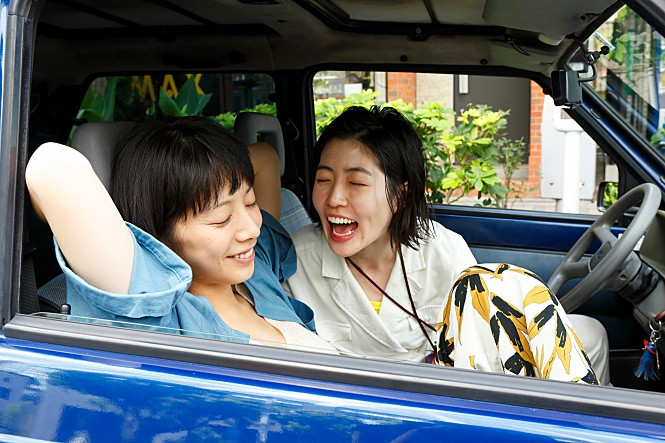 씨네큐브 상영시간표 (8월 2일 일요일) 1관 파리의 인어 11:00 소년 아메드 13:00 / 19:00 블루아워 14:50 마티아스와 막심 16:40 영화만을 위한 당신의 영화관...