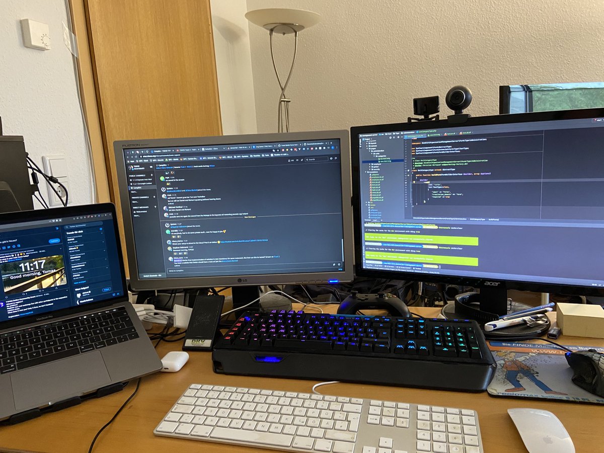 My homeoffice setup, used also for #t3oce this weekend. ⁦⁦@mfc_dus⁩