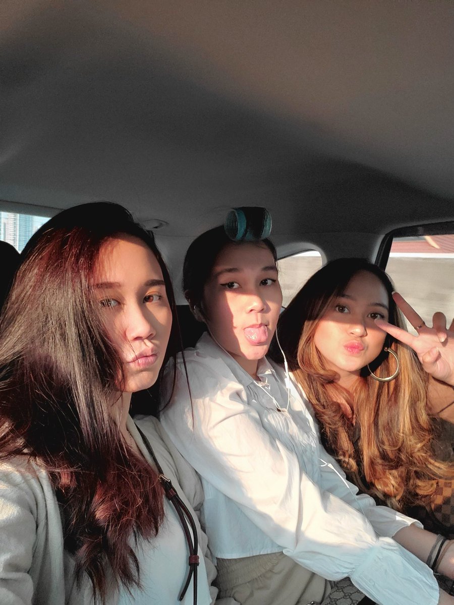 salshabilla adriani✨🌙 tweet media