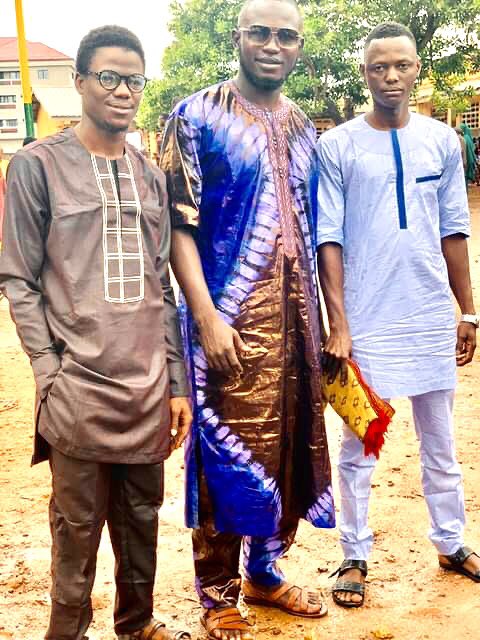 OumarKo36972358's tweet photo. Aid Mubarak 🙏🏿🇬🇳 https://t.co/HLTcjqnKPf