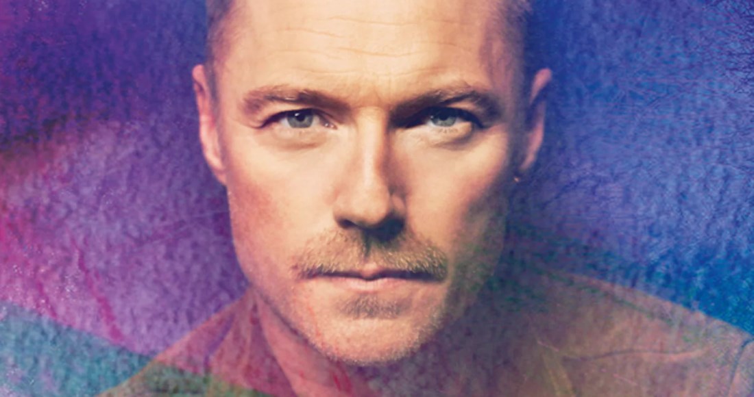 officialcharts's tweet photo. Official Scottish Albums Chart: @ronanofficial beats Taylor Swift to Number 1 with Twenty Twenty https://t.co/ipoJwEzYAm https://t.co/xJ3BMfIH8z