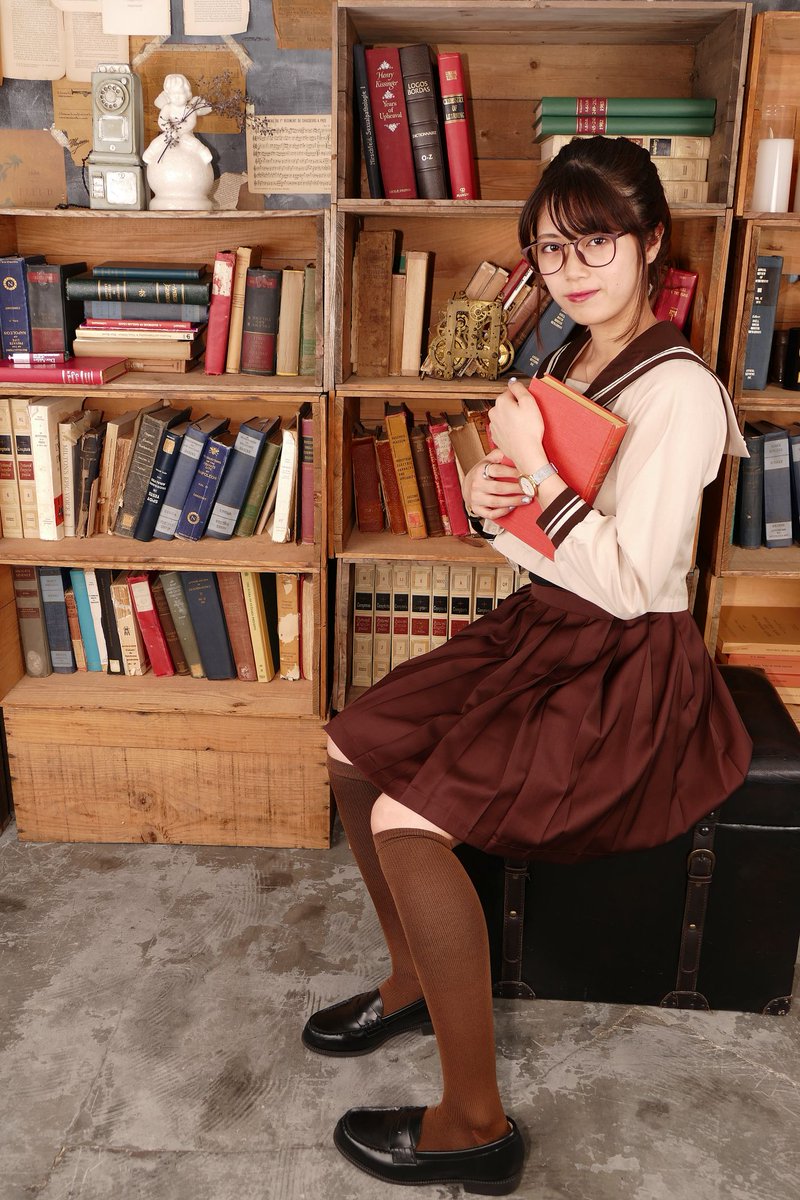 まりも 図書委員の香月さん 香月ちさ Chipiiiix X ちゃん 8月22日 土 スタジオデビーズ撮影会 T Co Jbisadei2r Cotton撮影会 撮影会 ポートレート モデル 年7月11日 スタジオクークー 美人 図書館 図書委員 図書部 本