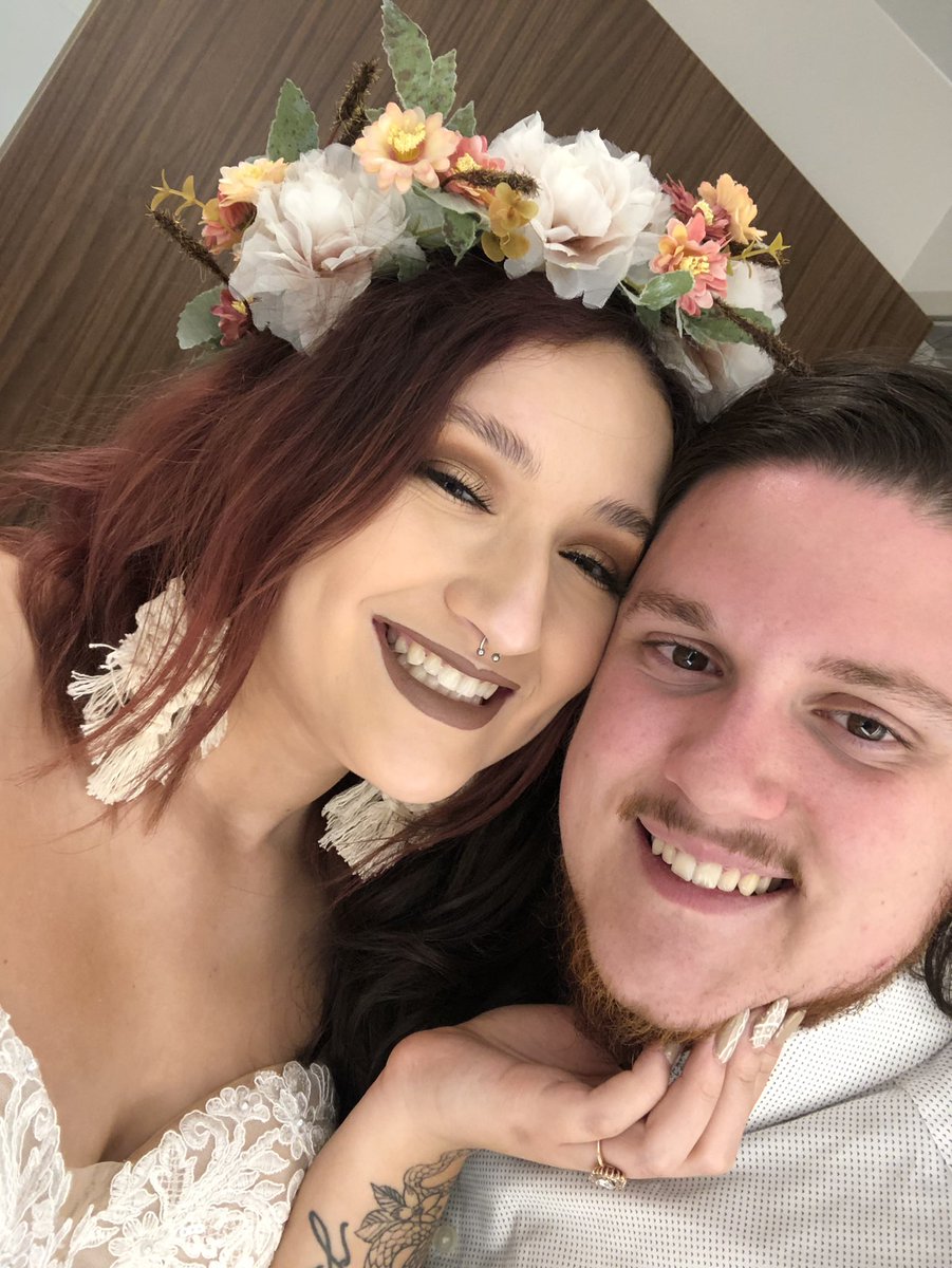 collide_arise's tweet photo. married my best friend of almost 5 years the other day at one of the most beautiful places I’ve ever seen💕

COVID-19 really tried to stop us with making us cancel our wedding

now we are road tripping around the west coast 🌵⛰

fuck you COVID 🖕🏻

hell yeah to getting married🖤 https://t.co/X96O8UW9ya
