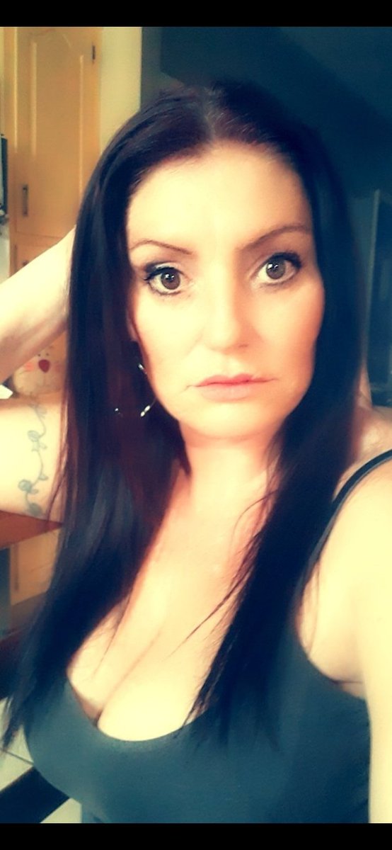 MistressAngelaF's tweet photo. If I had you in my prescence for a short  5  minutes., there's no doubt,  I couldn't get  you to do absolutely anything for me,  twice 😂  @Fet_Promotions
@HotPromotes 
@loneleyguy69xxx  @BurattinoP 
@promocucky 
@RobertGiguere59   @james_betterley 
@touchRTP 
@_Proomo
@find0m https://t.co/7lPMphXvkV