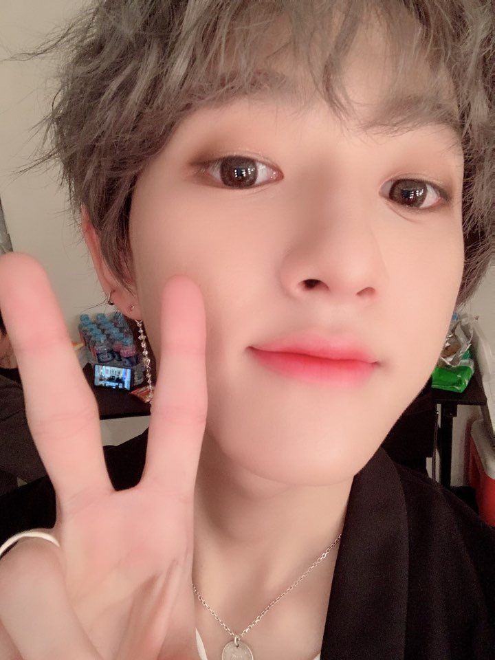 99bbong's tweet photo. bongjae: every angle is my best angle; a bongjae selfie + selca thread ✨ https://t.co/ISjXSZuzC9