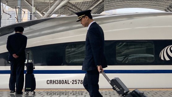 WBGTanzania's tweet photo. Interesting reads: โShould Countries Invest in High-Speed Rail?โ
โบUniquely, train travel is booming in #China; passenger traffic rose 8.5% per year for past 10yrs. Lessons from their experience attracting rail passengers: https://t.co/wy0W55dp34
#ItIsSaturday #Tanzania #Africa https://t.co/huN4T0RVOi