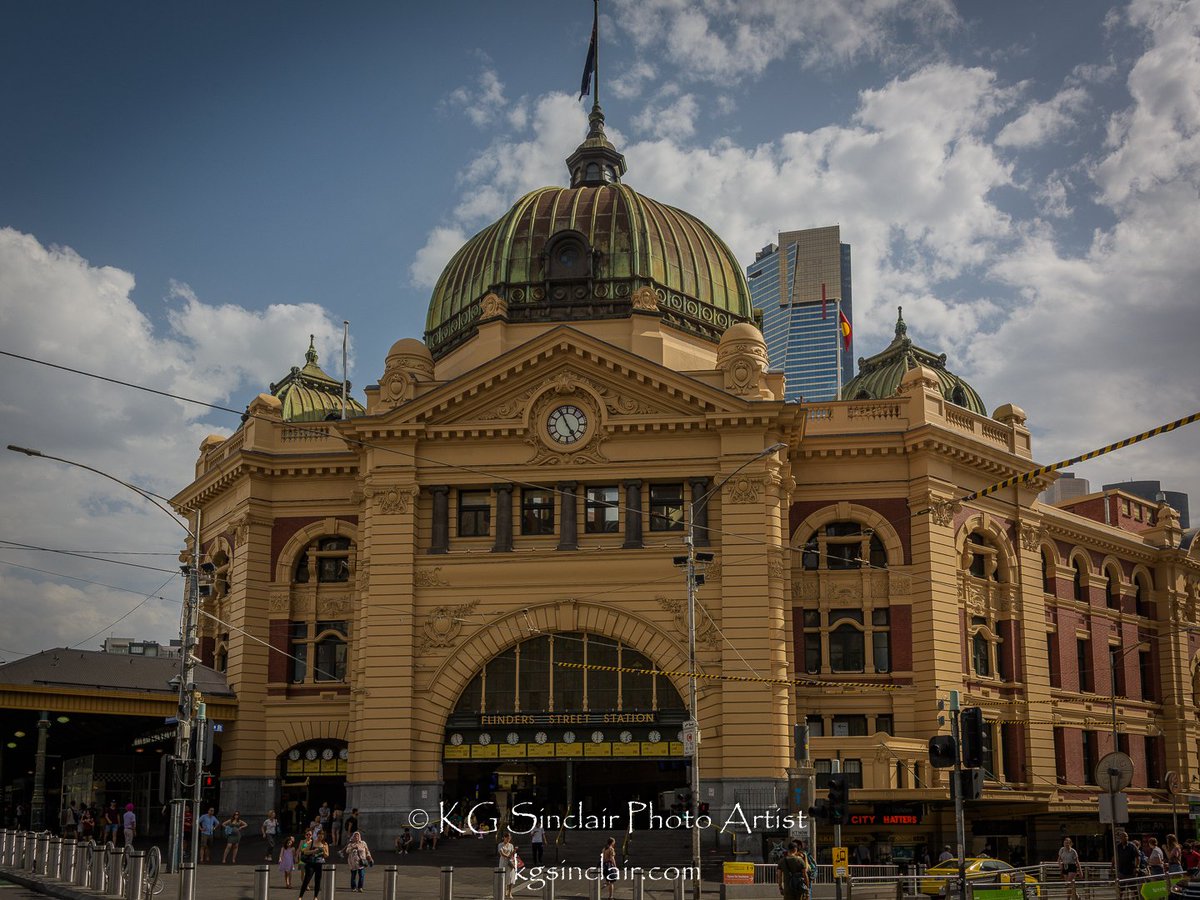 Flinders Street Station

#mynikonlife
#photoartist
#kgsinclair
#kevinsinclairphotography
#kgsinclairphotoartist
#travel
#instatravel
#explore
#travelphoto
#urbanscape
#urbanscapephotography
#urbanscapephoto
#travelpics
#travelphotography
#worldcaptures

soo.nr/1gcM