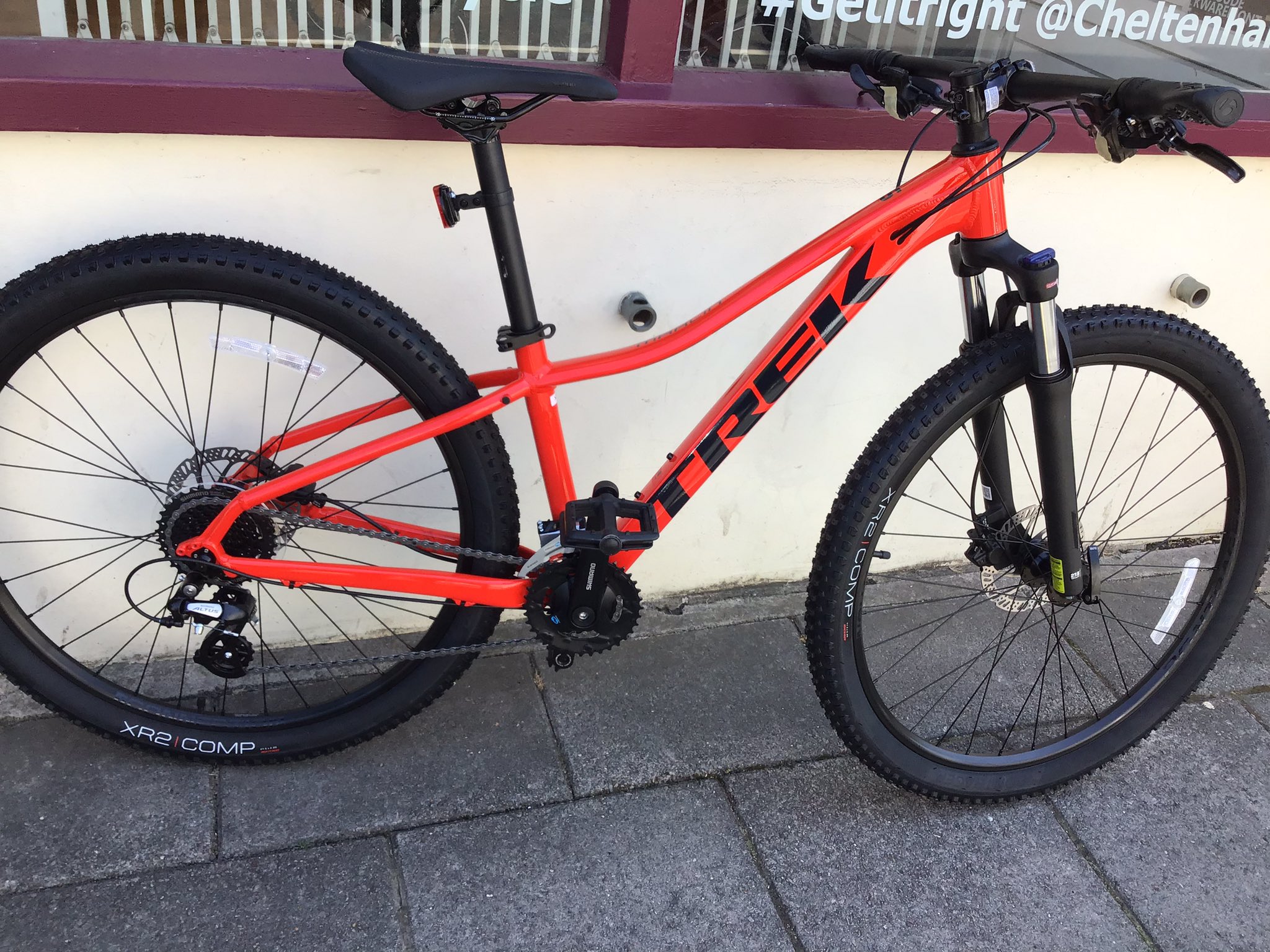 Trek 27.5 xs sales