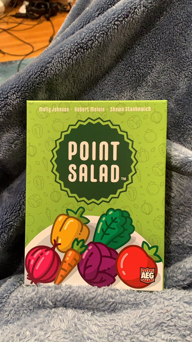 POINT SALAD: tbh this would be a 4/5 game because I do quite like it but my boyfriend  @AlexNovhack once grossly misinterpreted the rules and everyone went by HIS INCORRECT RULE THAT MADE NO SENSE and I am mad at the creators for not writing better instructions. 1/5