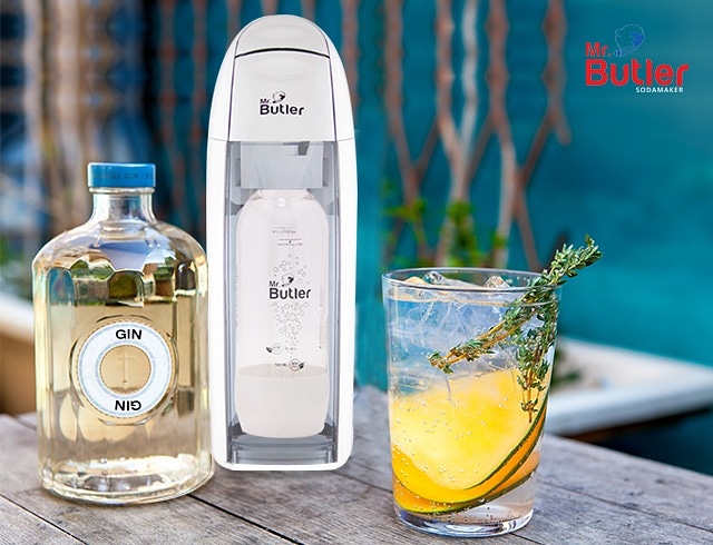 MrButlersNow's tweet photo. An ode to long weekend with our very own Sparkling G&amp;T using a Mr Butler Sodamaker! Pour, fizz &amp; relax, coz hangover won’t hurt this Monday 🍸 

https://t.co/CwPsr8CKgy ~ https://t.co/jNKfQCPUxo

 #Sparklingsaturday #Sparklingdrink #sparklingwater #refreshing #StayHome #COVID19 https://t.co/0xlSBWbOjS