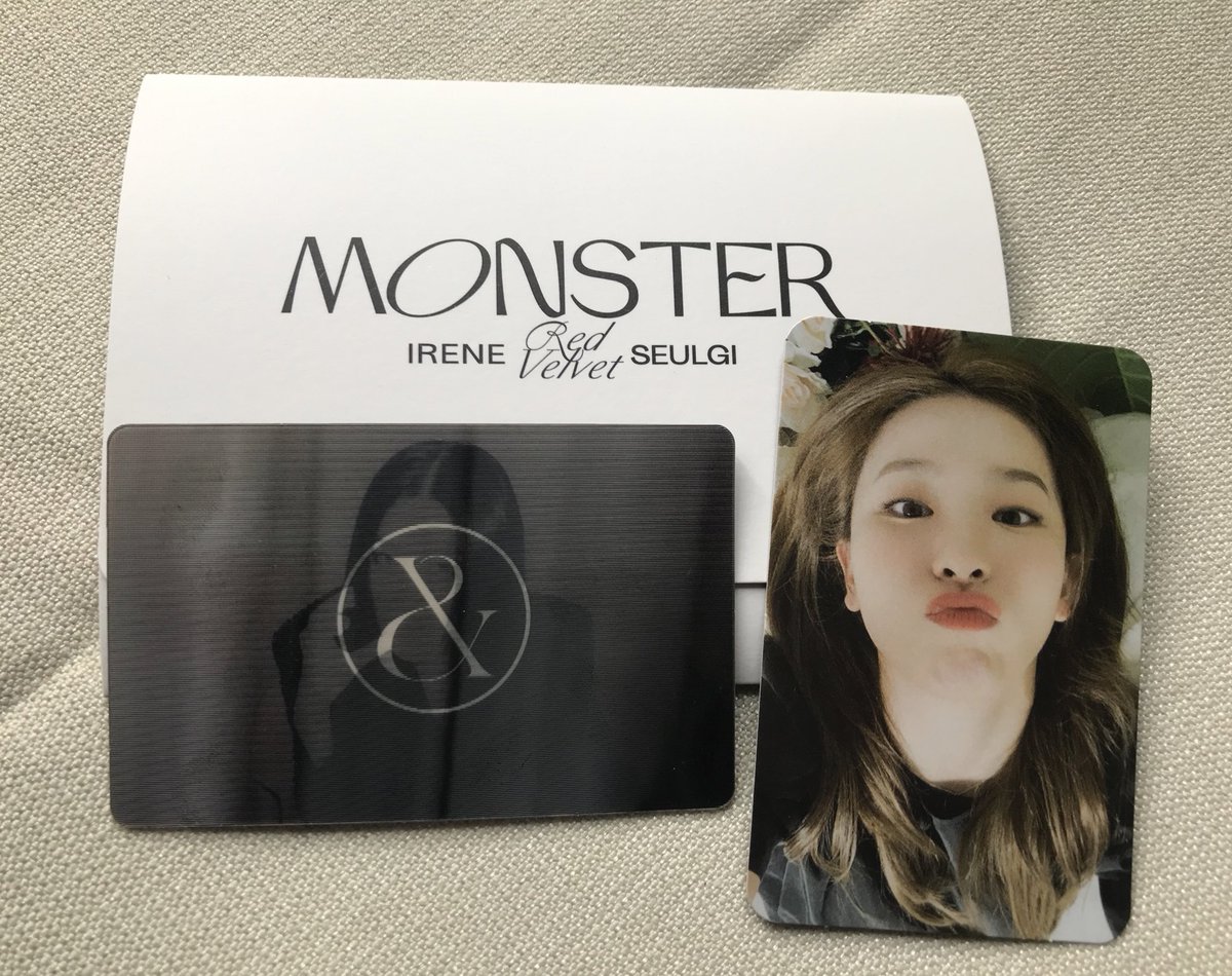 Heart__yy's tweet photo. พร้อมส่ง

- การ์ดซึลกิ Middle note ver.
250 บาท

- การันตีการ์ดซึลกิ 250 บาท
ซื้อคู่เหลือ 470 บาทค่า

#ตลาดนัดรวว #ตลาดนัดredvelvet https://t.co/hpOS7WutNu