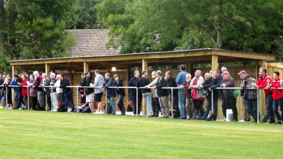 #OnThisDay in 2015 - Rutland Groundhop

11:00 @KettonFC 2-2 <a href="/Nethertonunited/">Netherton United</a> 
16:30 <a href="/_SBFC/">Stamford Belvedere</a> 1-3 <a href="/WitteringFc/">Wittering FC</a> 
footygrounds.blogspot.com/2015/08/rutlan…

14:30 @fcblackstones 1-1 <a href="/RandHUFC/">Rushden & Higham Utd</a> 
footygrounds.blogspot.com/2015/08/blacks…

19:45 <a href="/OakhamUnited/">Oakham United FC</a> 5-2 @MKIrishAthletic (as Buckingham T)
footygrounds.blogspot.com/2015/08/oakham…