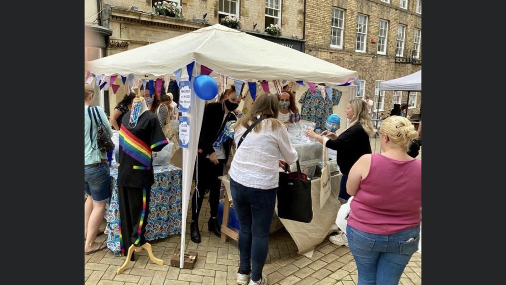 Morning Bourne!
We’re excited to be bringing our popular #facemask pop-up stall to your market this morning starting from 9am until we sell out!
Can’t wait to see you there!