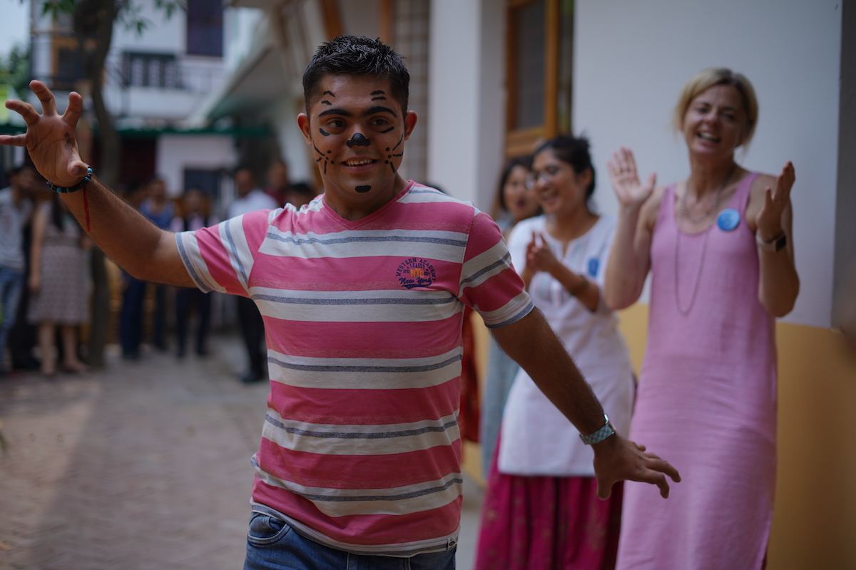 latika_dehradun's tweet photo. On the last day of #DisabilityPrideMonth, we're delighted to share some pictures of the amazing young people we share our day with. Beauty comes in many colours, shapes and forms. #BornJustRight https://t.co/riQdNXhTnp