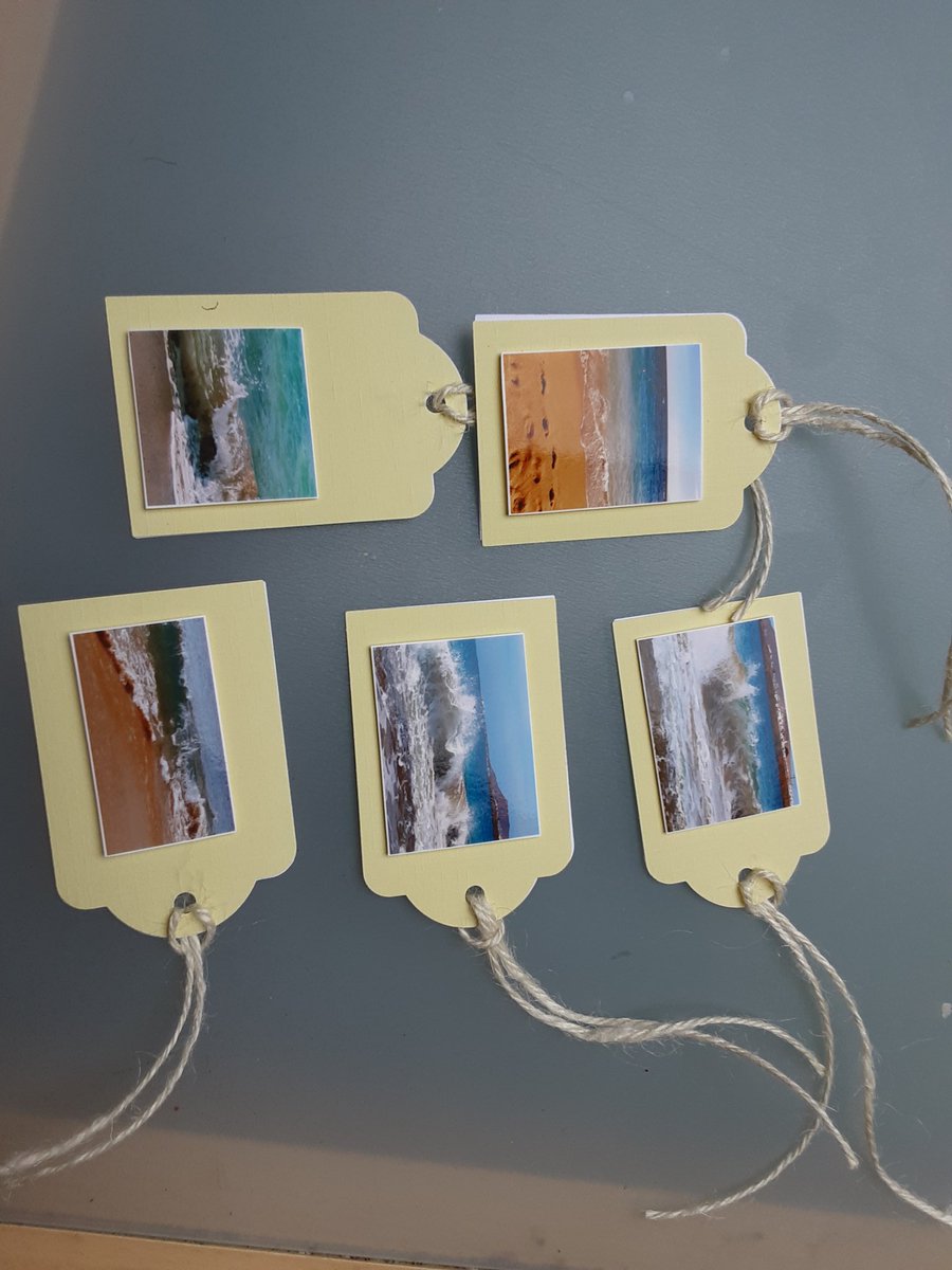 kathleendawson9's tweet photo. #gifttags #packsof5 #Waves @UKGiftHour @nwalessocial @tweetuk https://t.co/aozOZGHxs9