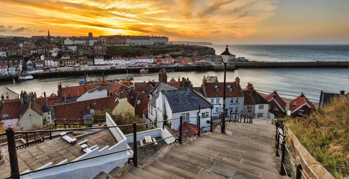 This is Whitby. Best kippers in the world! Also known as God's waiting room 👍
Happy #YorkshireDay Whitby folk.