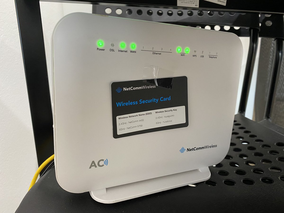 hejiaji's tweet image. I’ve never been so excited about getting internet at home😂😂😂. Been moved to my new home for about a month without internet connection, even thought of possibible faulty cable in the wall. Thanks the technician from Quatrix. #Quatrix #internet