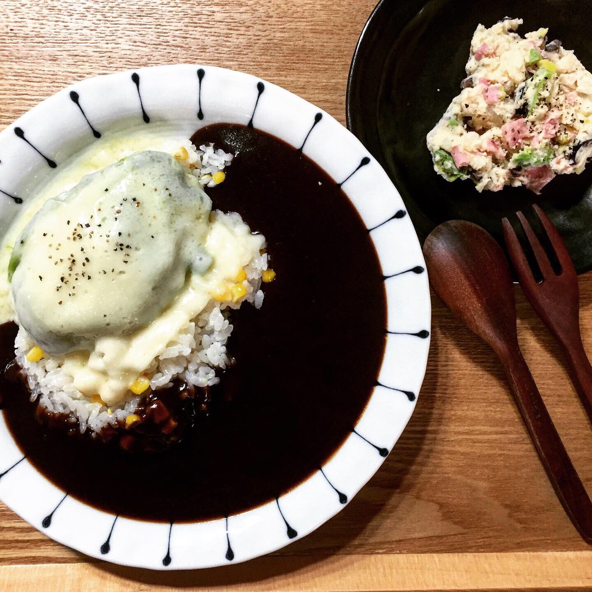 0420moni's tweet photo. 【当選🎁】
100時間カレーB&amp;R(@100hourscurry 様のキャンペーンでレトルトカレー頂きました！🍛

私はアボカド&amp;チーズを独自トッピングしたよ😚
濃くて深い味わい…お店の味再現度高いです！
レトルトとは思えない位美味しい✨

幸せ〜🍛🍛🍛
ありがとうございました😊

#当選報告 
#もにもに当選報告 https://t.co/ZnX2fqsMJf