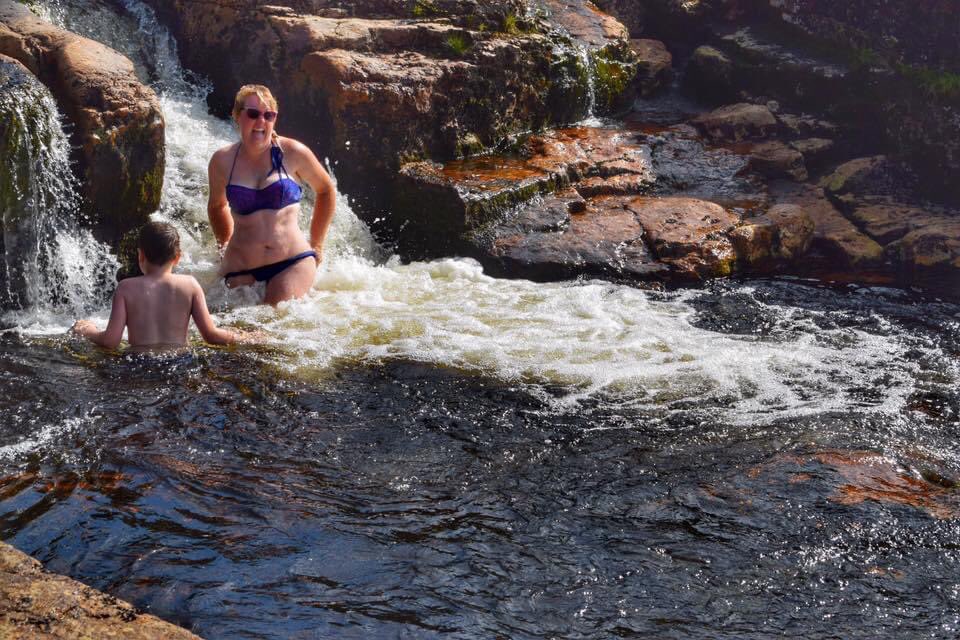 MDartmoor's tweet photo. Waterfall tried to steam my bikini bottoms 🤣#dartmoormum #mumondartmoor #dartmoor #dartmoornationalpark #lovedartmoor #devon #uk #nationalpark #adventures #hiking #hikingwithkids #walking #familyfun #daysoutindevon #tavycleave #gertor #devilskitchen #adventure #wildswimming https://t.co/k9prjZMcO6